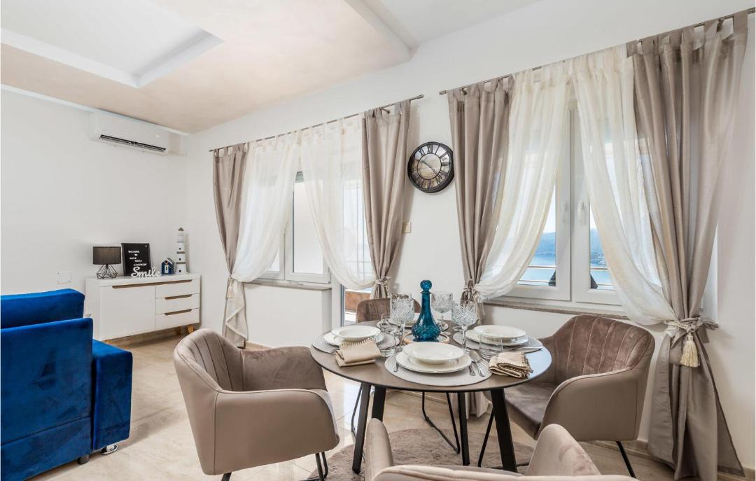 Photo of Others in Rubesi