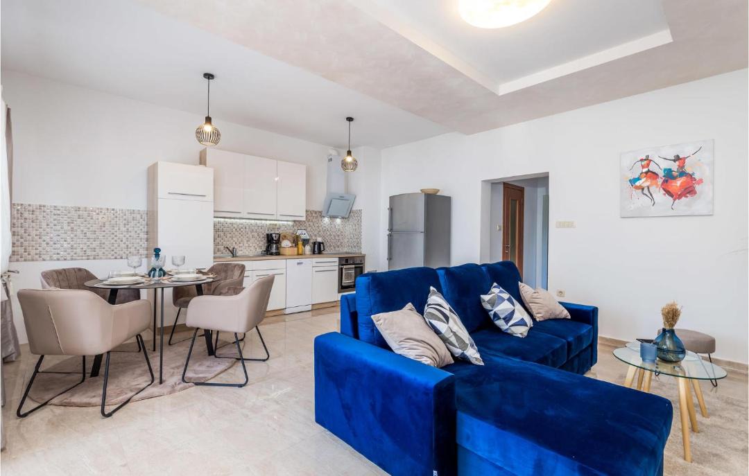 Photo of Others in Rubesi