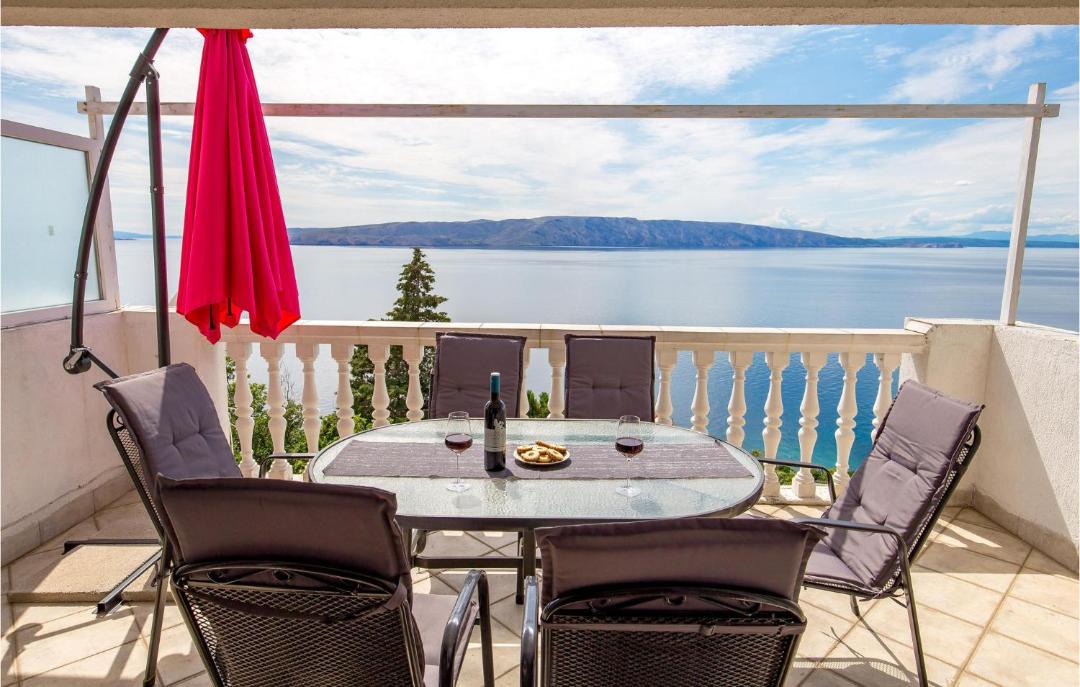 Photo of Patio Balcony in Vratarusa