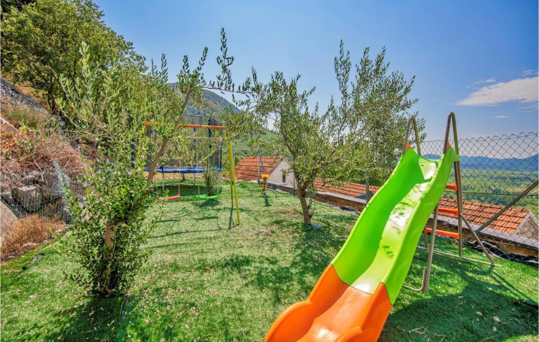 Photo of Others in Veliki Prolog