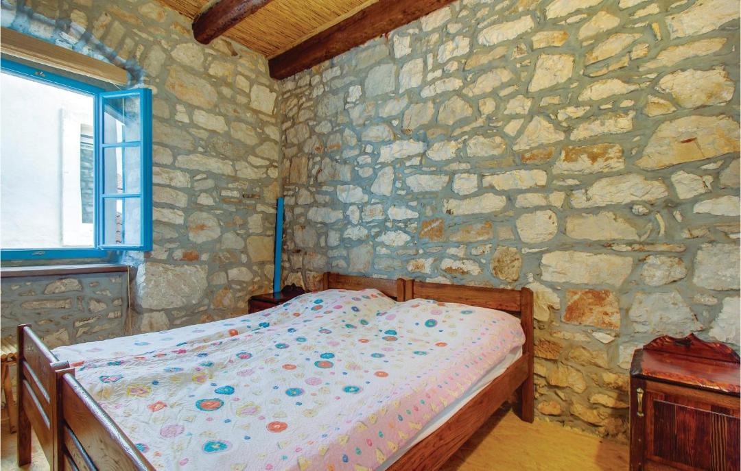 Photo of Others in Susak