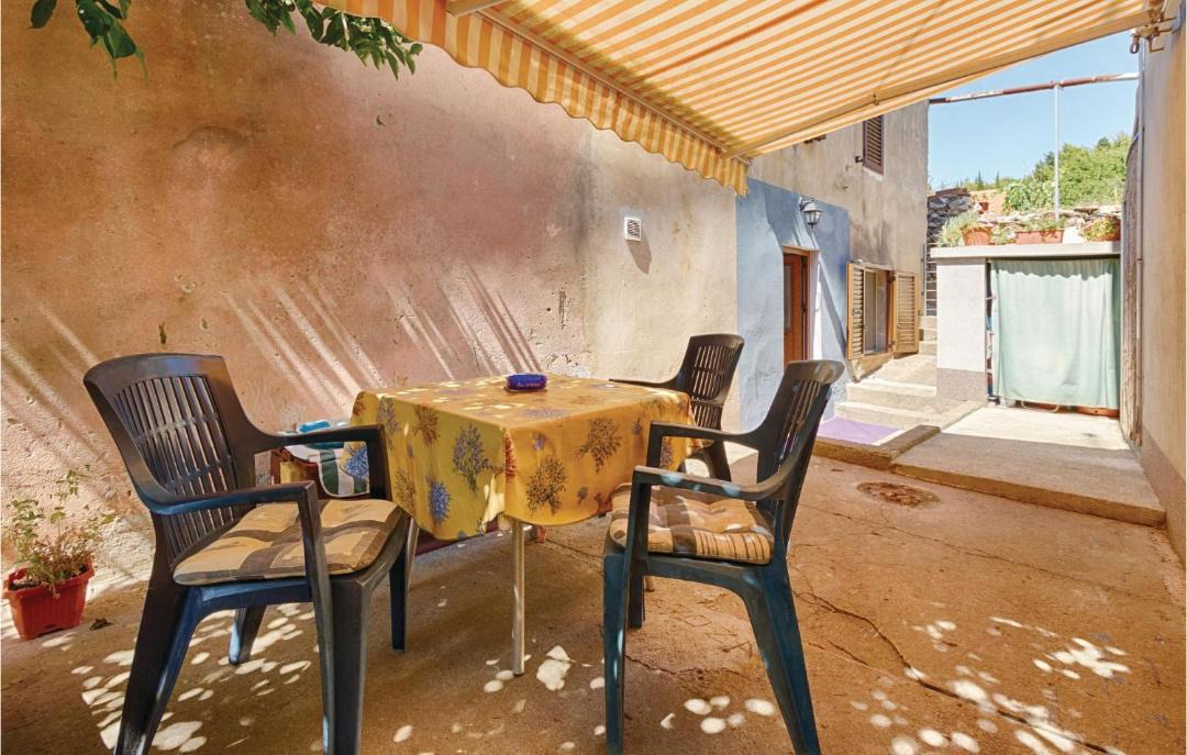 Photo of Patio Balcony in Iz