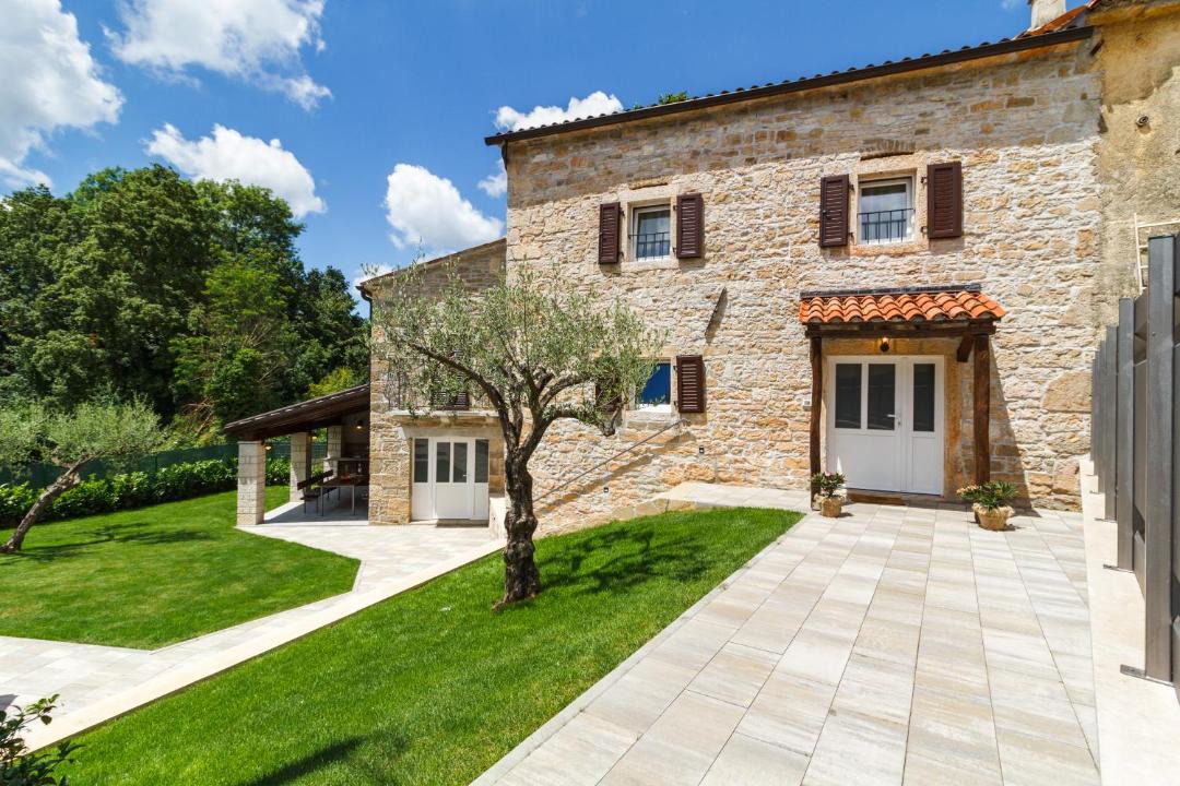 Photo of Others in Skropeti