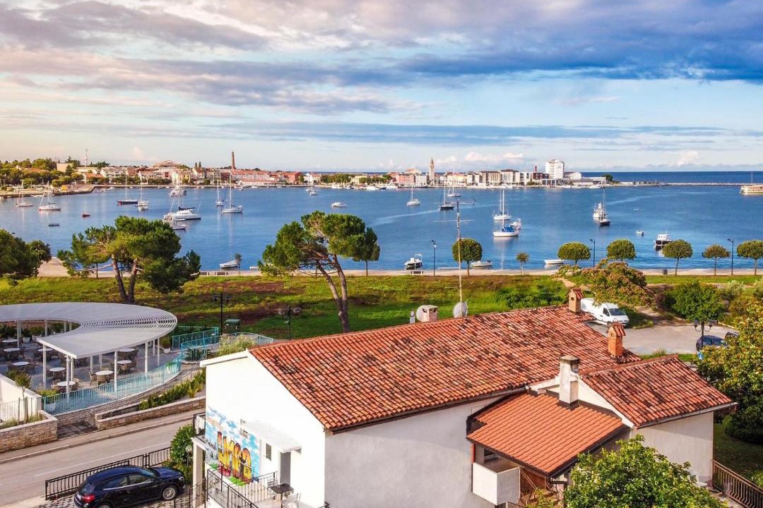 Photo of Others in Umag