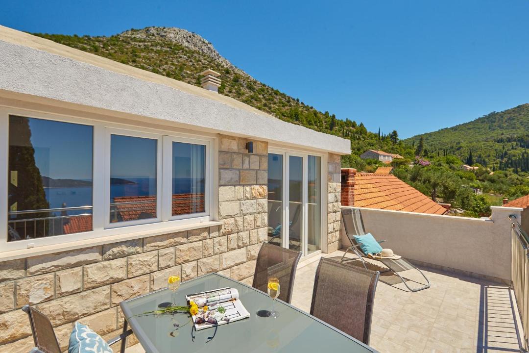 Photo of Patio Balcony in Trsteno