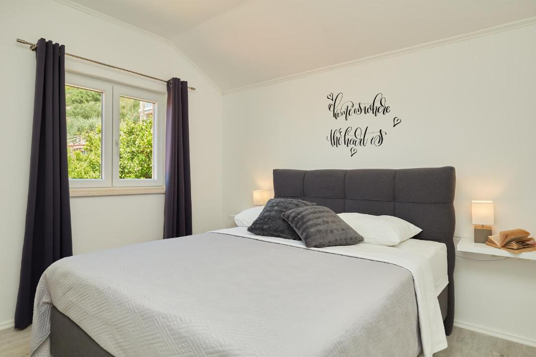 Photo of Bedroom in Trsteno
