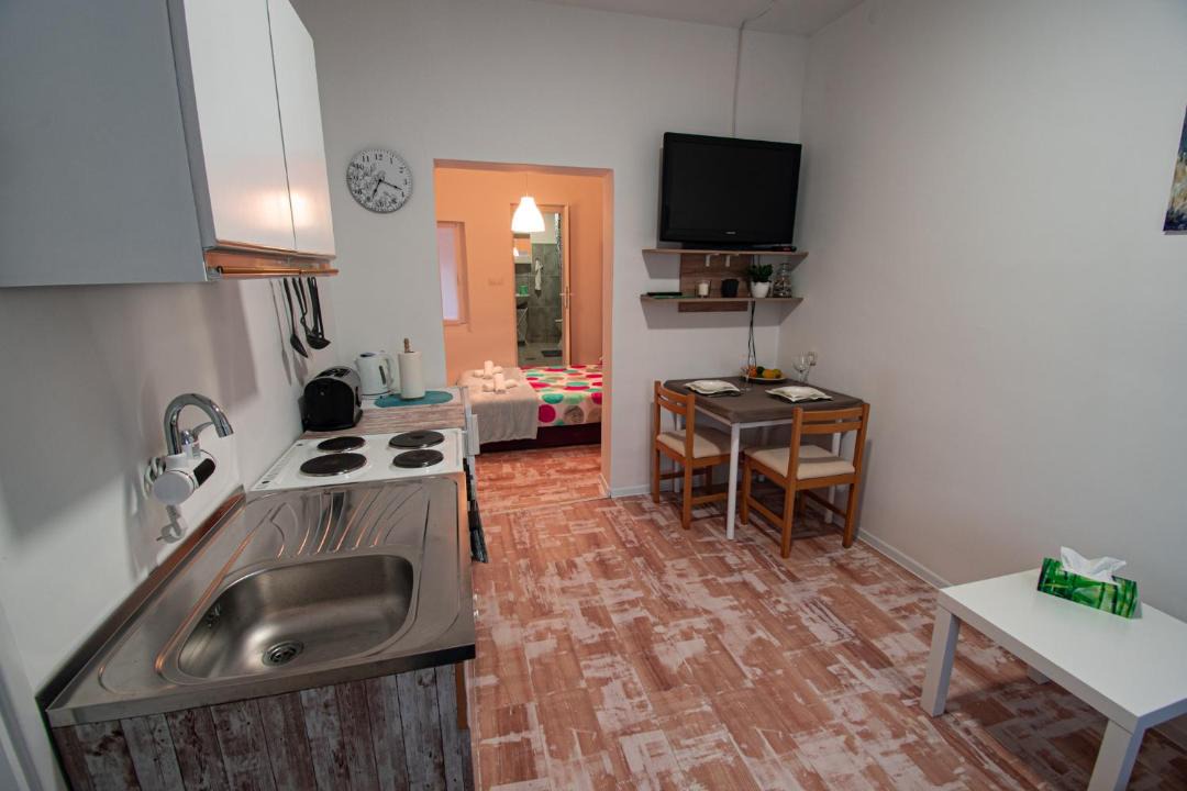 Photo of Livingroom in Cove Parja