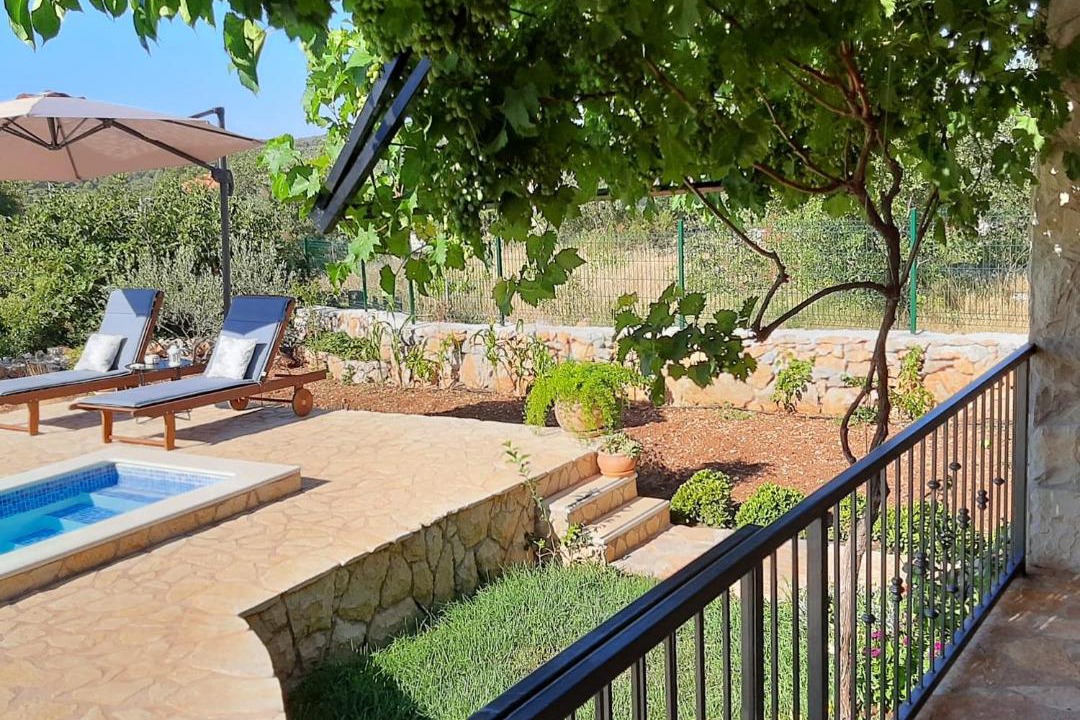 Photo of Patio Balcony in Seget