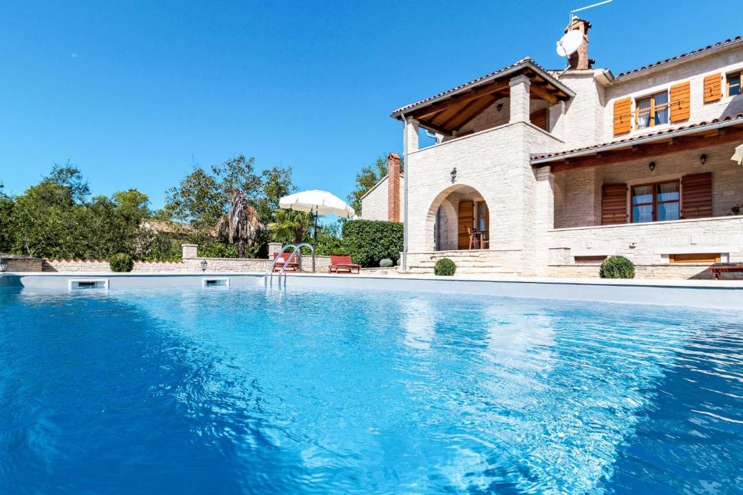 Photo of Outdoor in Stifanici