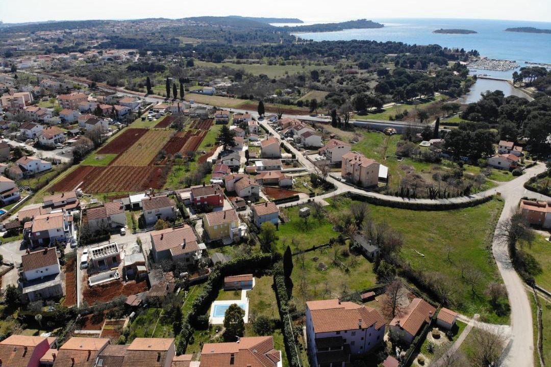 Photo of Others in Valbandon