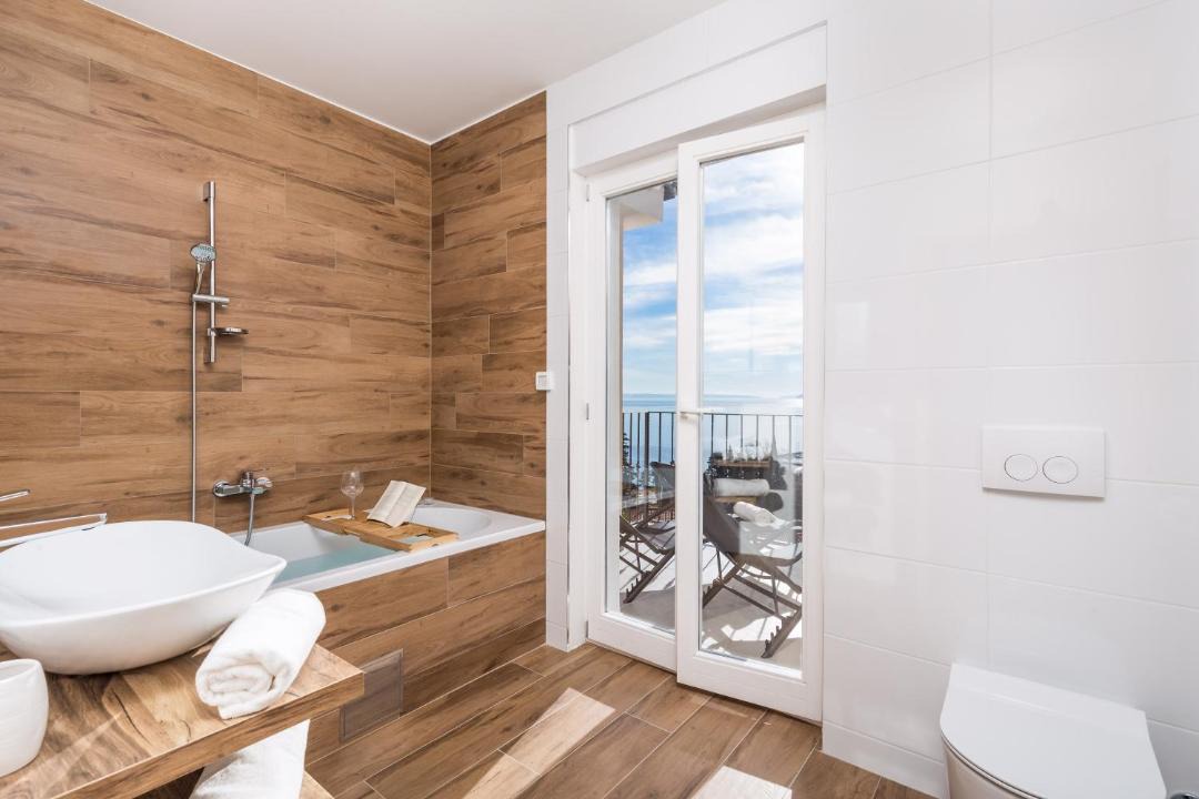Photo of Bathroom in Icici