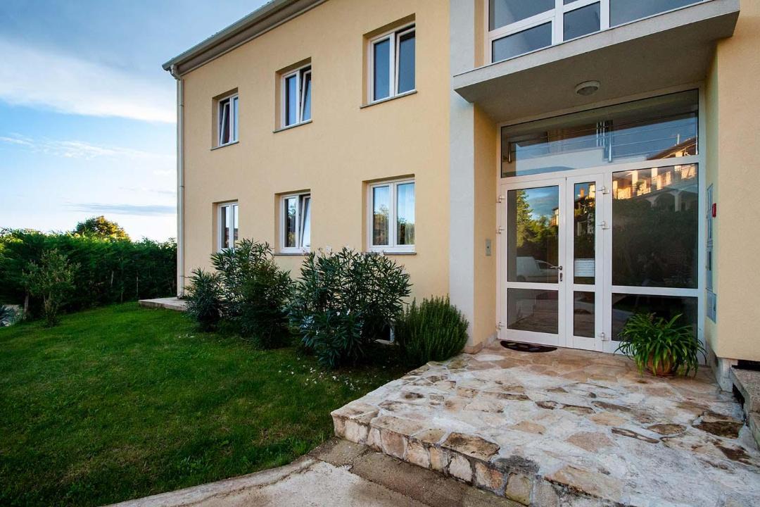 Photo of Buildings in Monterol