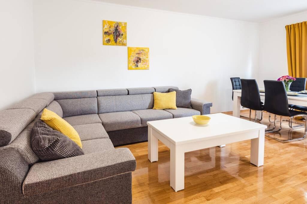 Photo of Livingroom in Metkovic