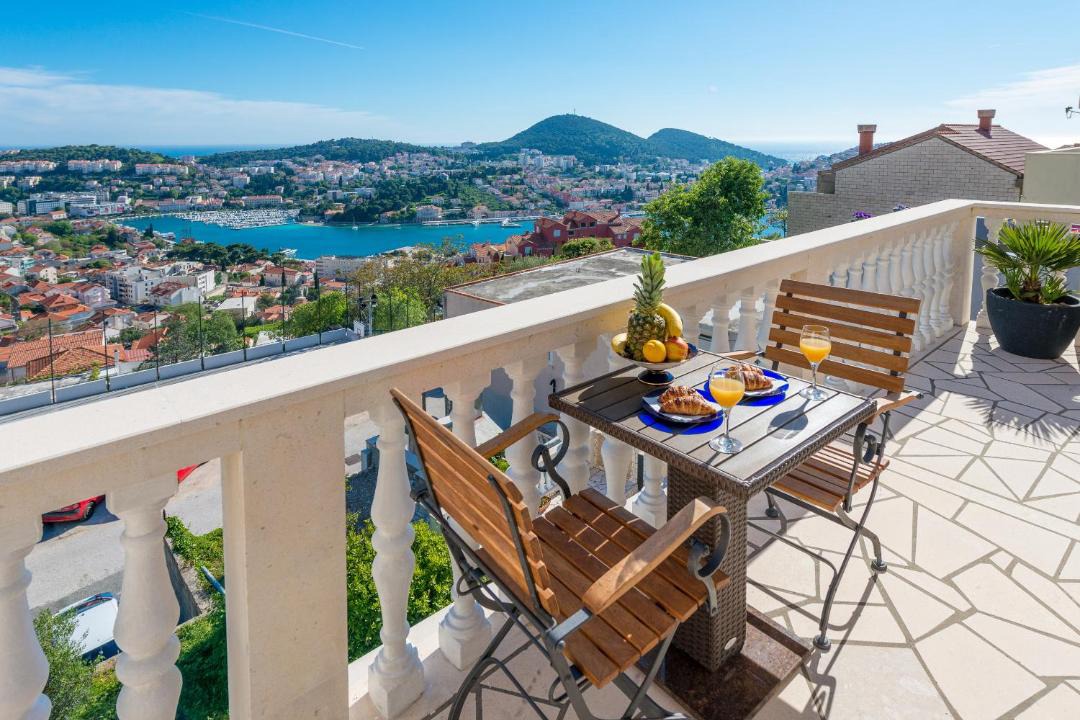 Photo of Patio Balcony in Gruz