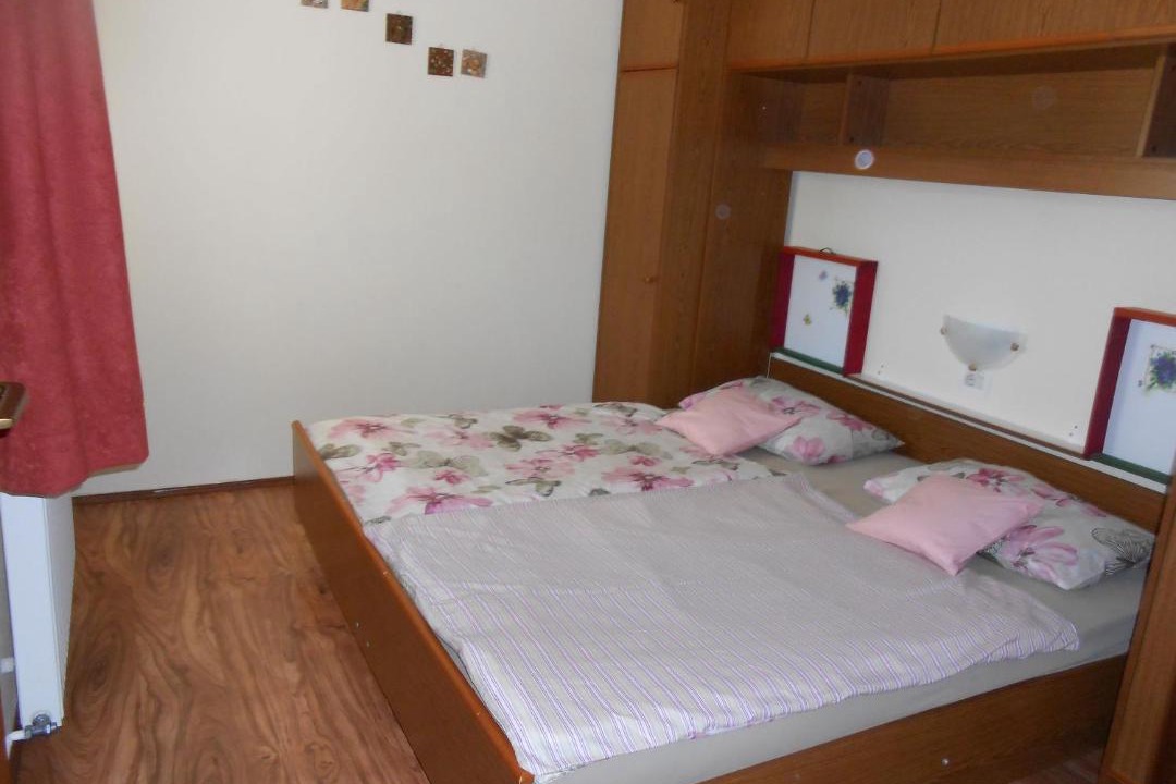 Photo of Bedroom in Obrs