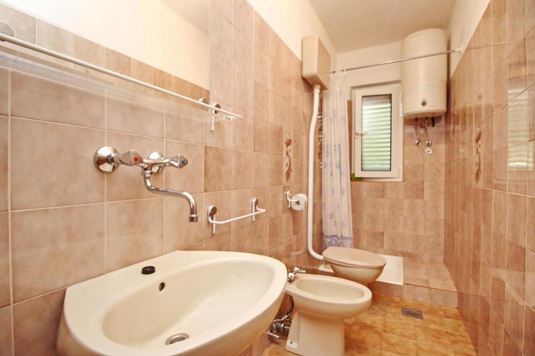 Photo of Bathroom in Baska