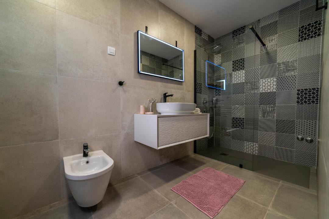 Photo of Bathroom in Antonci