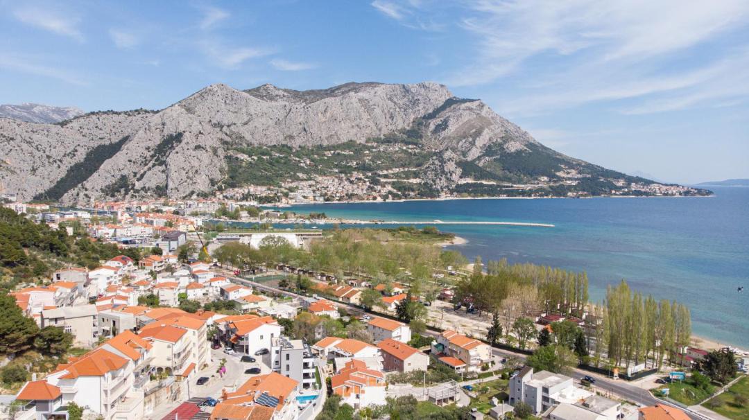 Photo of Others in Omis