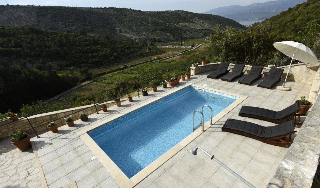 Photo of Outdoor in Dol