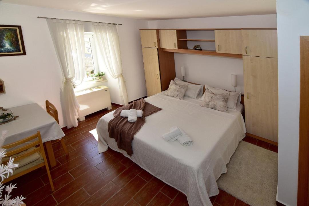 Photo of Bedroom in Makarska Old Town