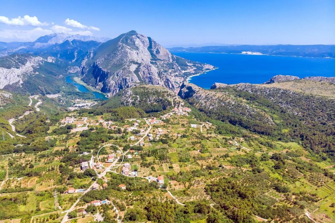Photo of Others in Omis