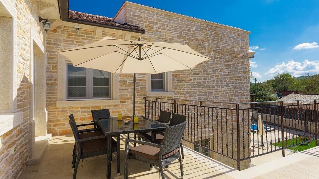 Photo of Patio Balcony in Pazin