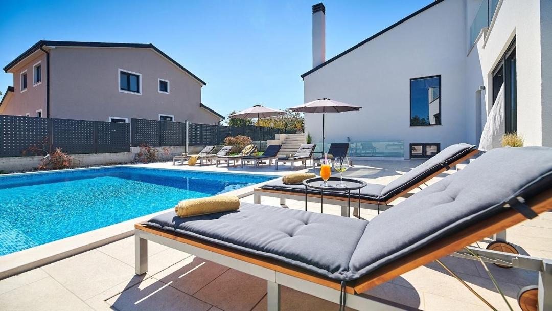 Photo of Others in Kastel