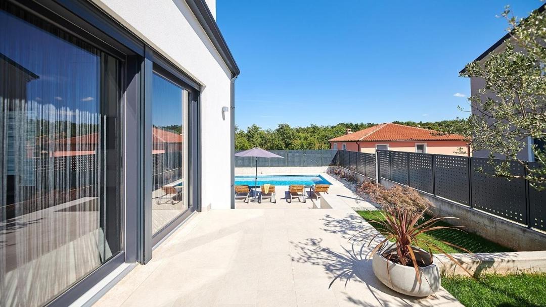 Photo of Others in Kastel