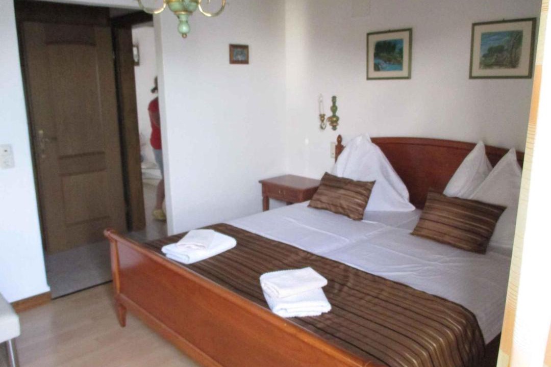 Photo of Bedroom in Tice