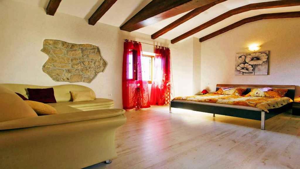 Photo of Livingroom in Lupoglav
