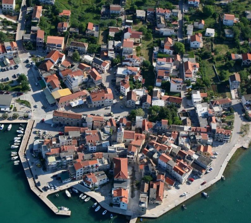 Photo of Others in Pirovac