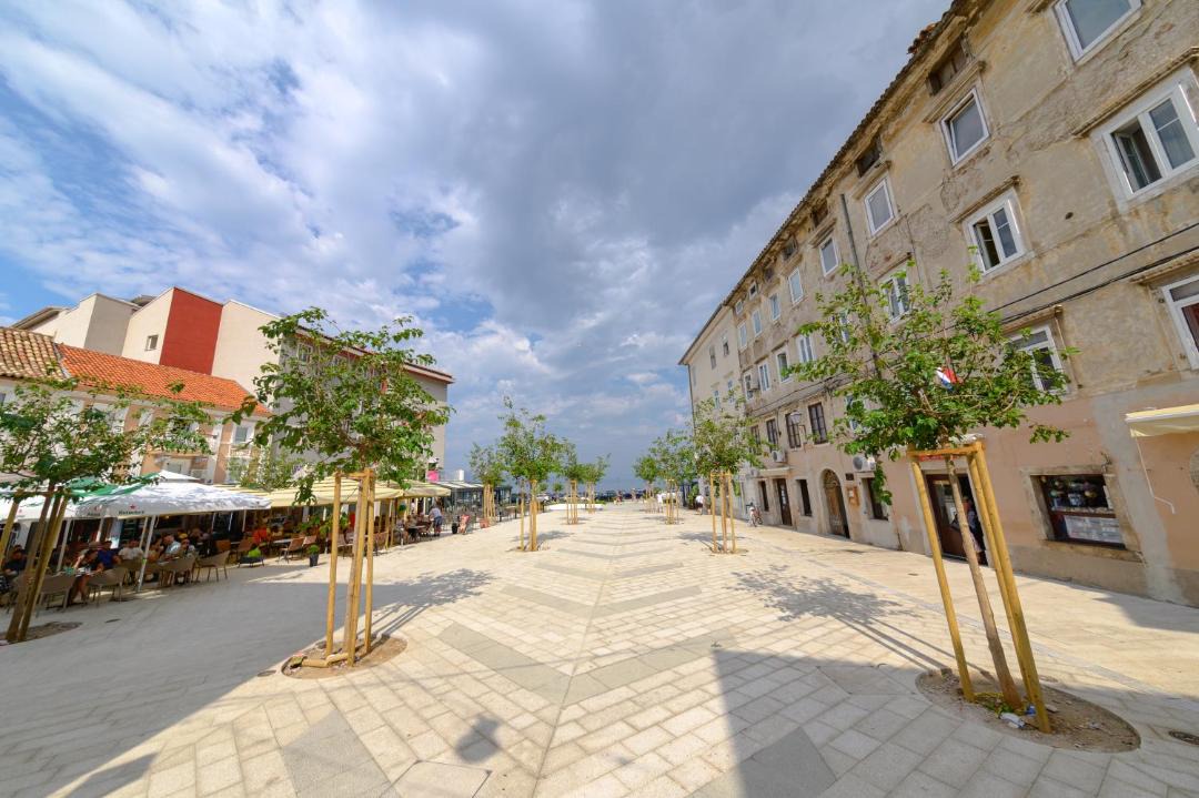 Photo of Others in Vratarusa