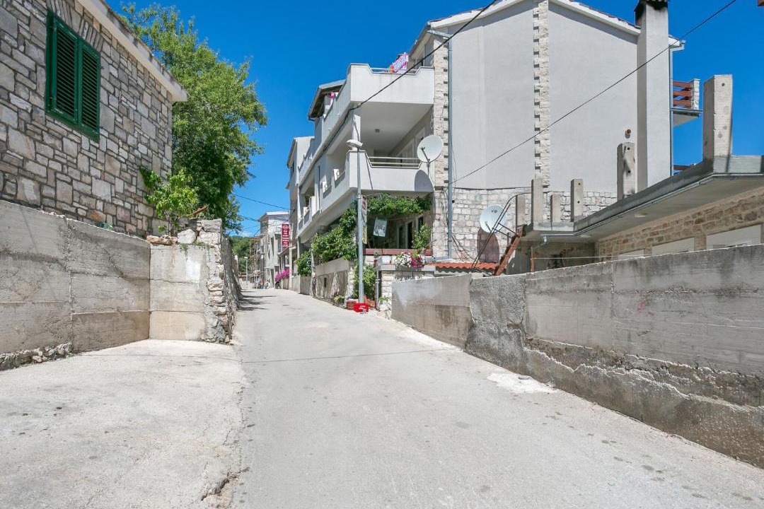 Photo of Buildings in Stomorska