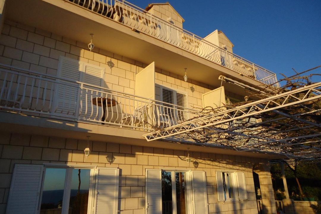 Photo of Others in Ploce