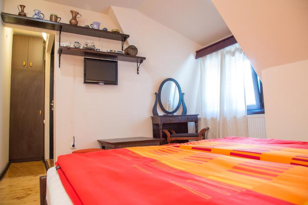 Photo of Others in Saliste
