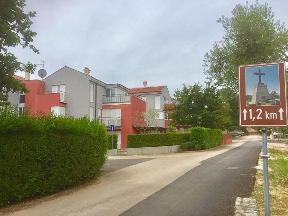 Photo of Others in Porat