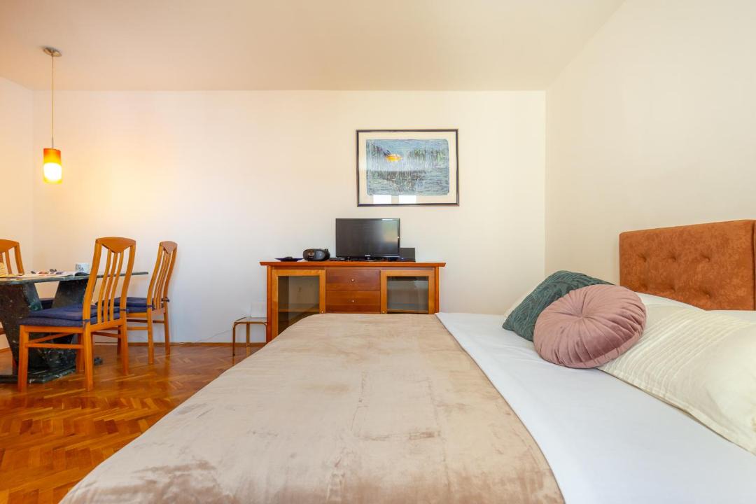 Photo of Bedroom in Montovjerna