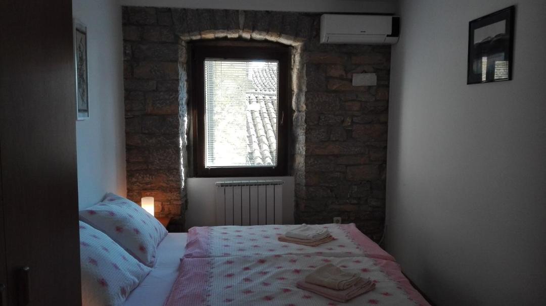 Photo of Bedroom in Groznjan