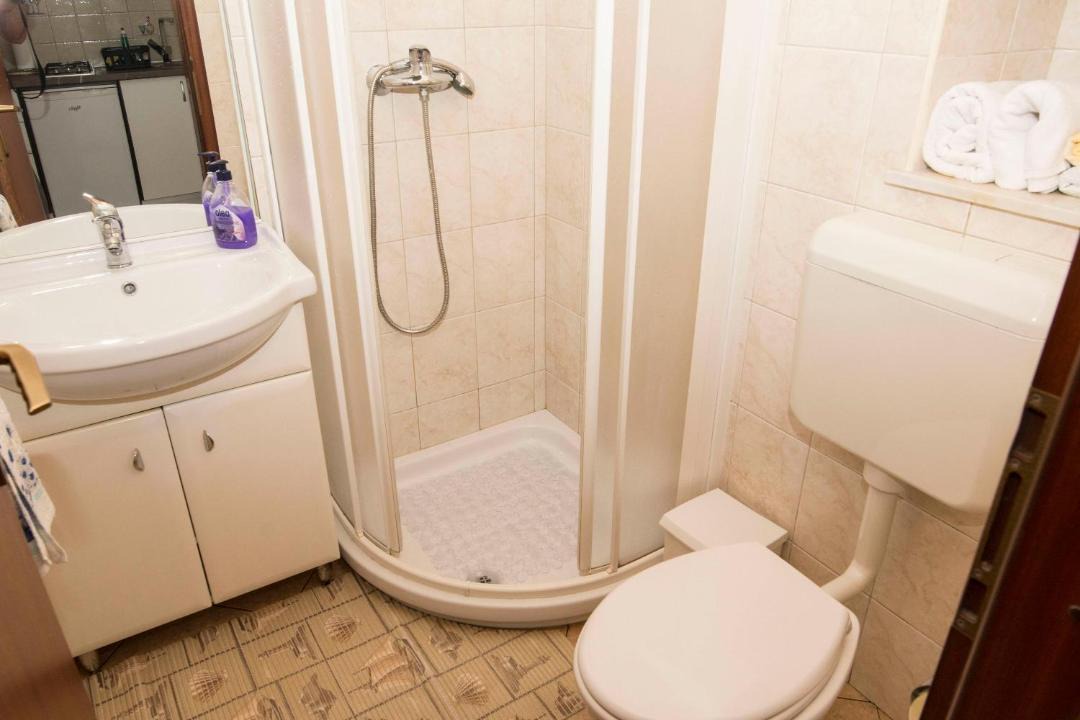 Photo of Bathroom in Obrs