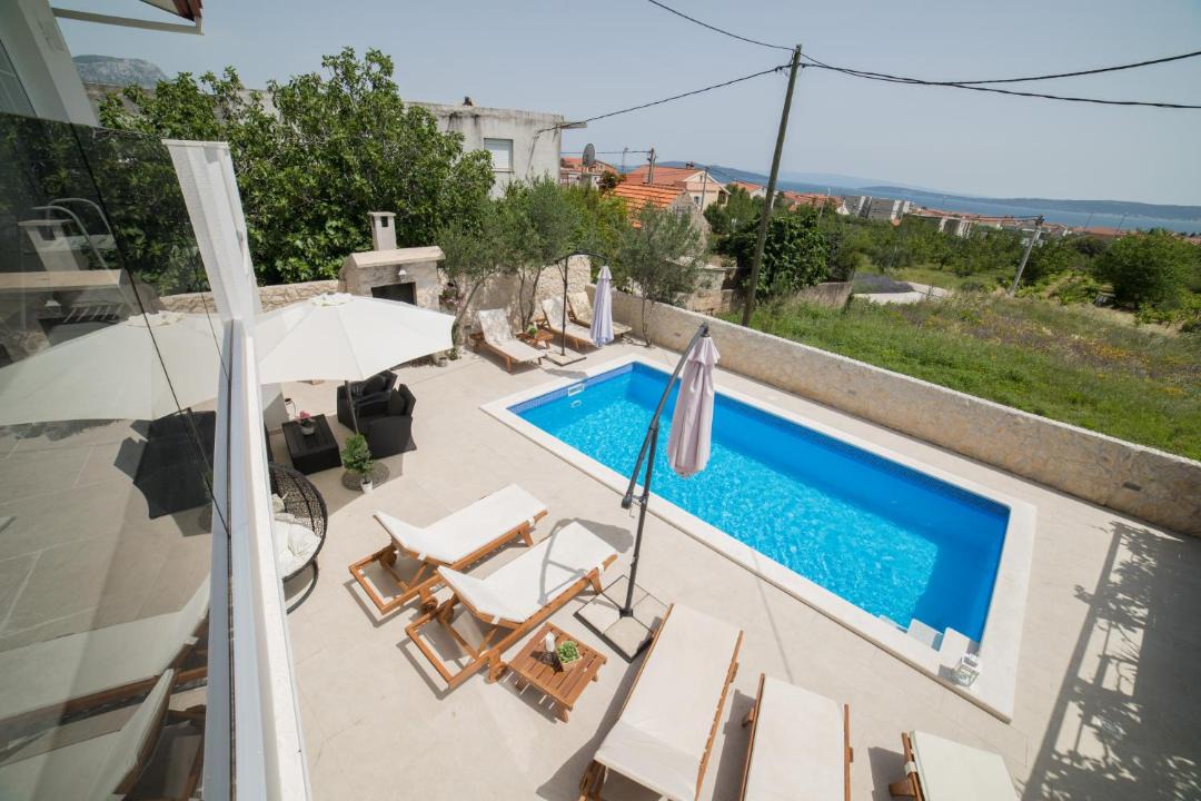 Photo of Patio Balcony in Rudine