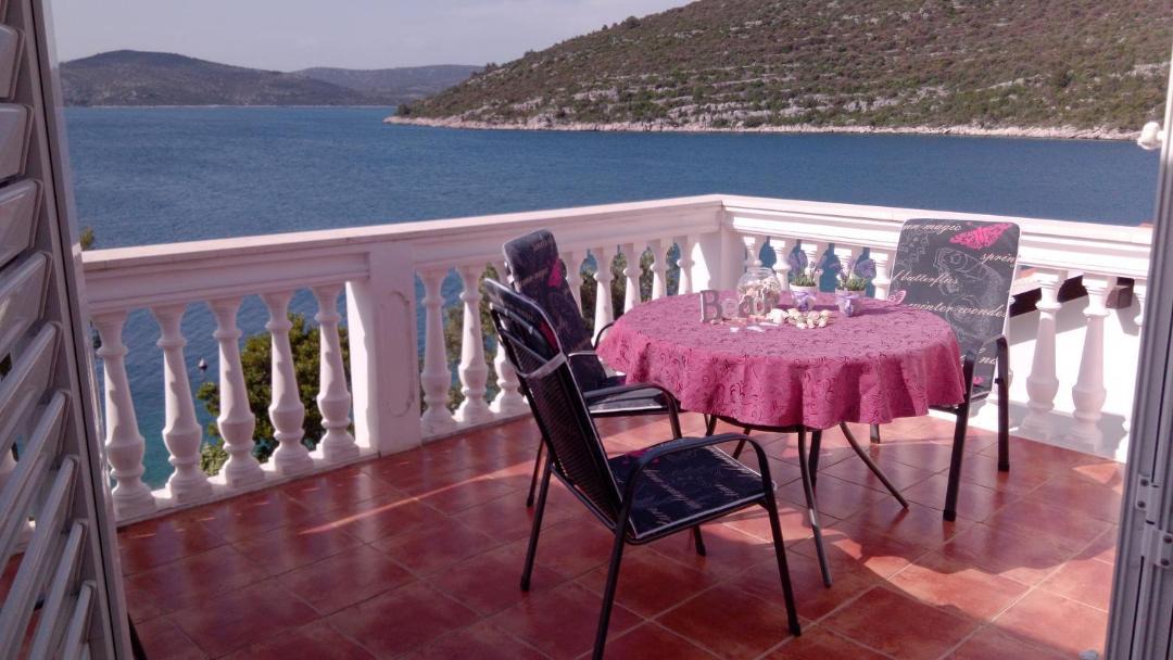 Photo of Patio Balcony in Veliki Drvenik