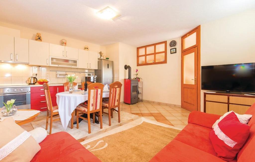 Photo of Livingroom in Kula Norinska