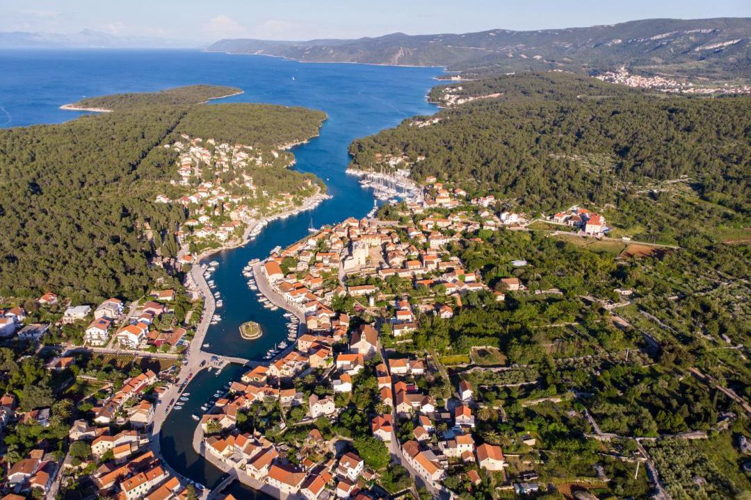 Photo of Others in Vrboska