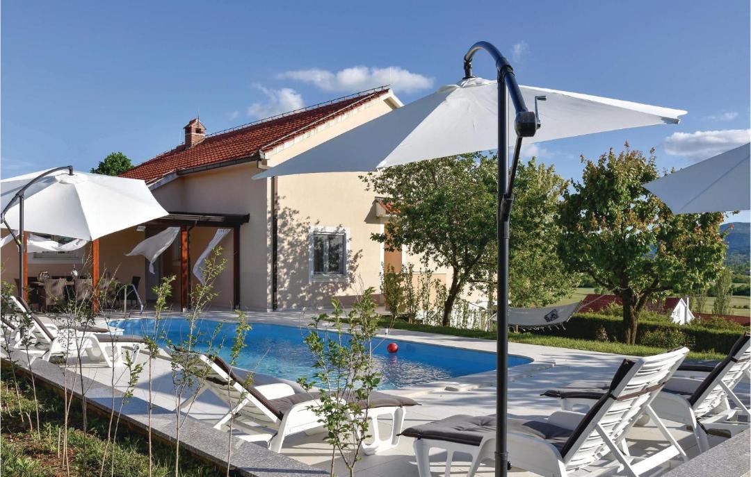 Photo of Outdoor in Bajagic