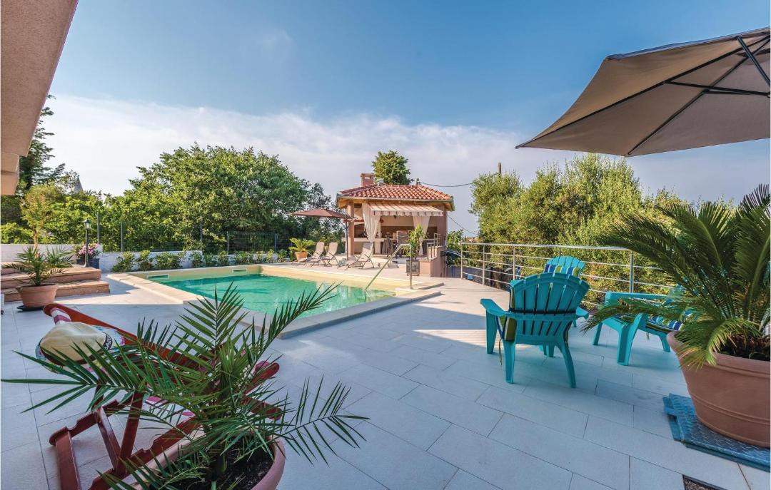 Photo of Outdoor in Sutomiscica