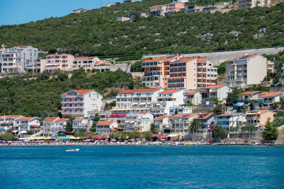 Photo of Others in Neum