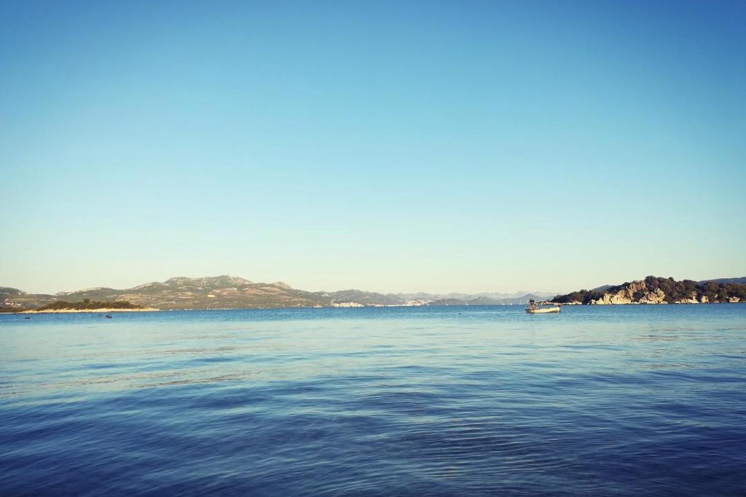 Photo of Outdoor in Sreser