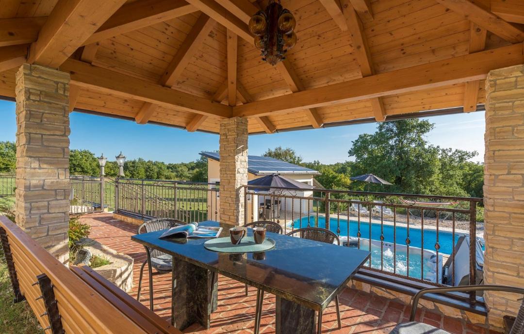 Photo of Patio Balcony in Nova Vas