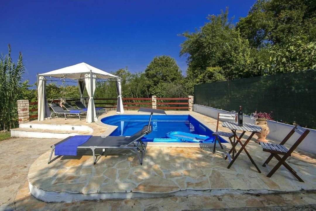 Photo of Outdoor in Materada