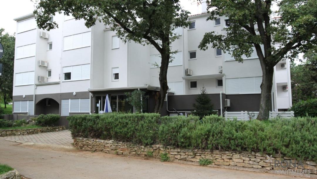 Photo of Buildings in Cervar Porat